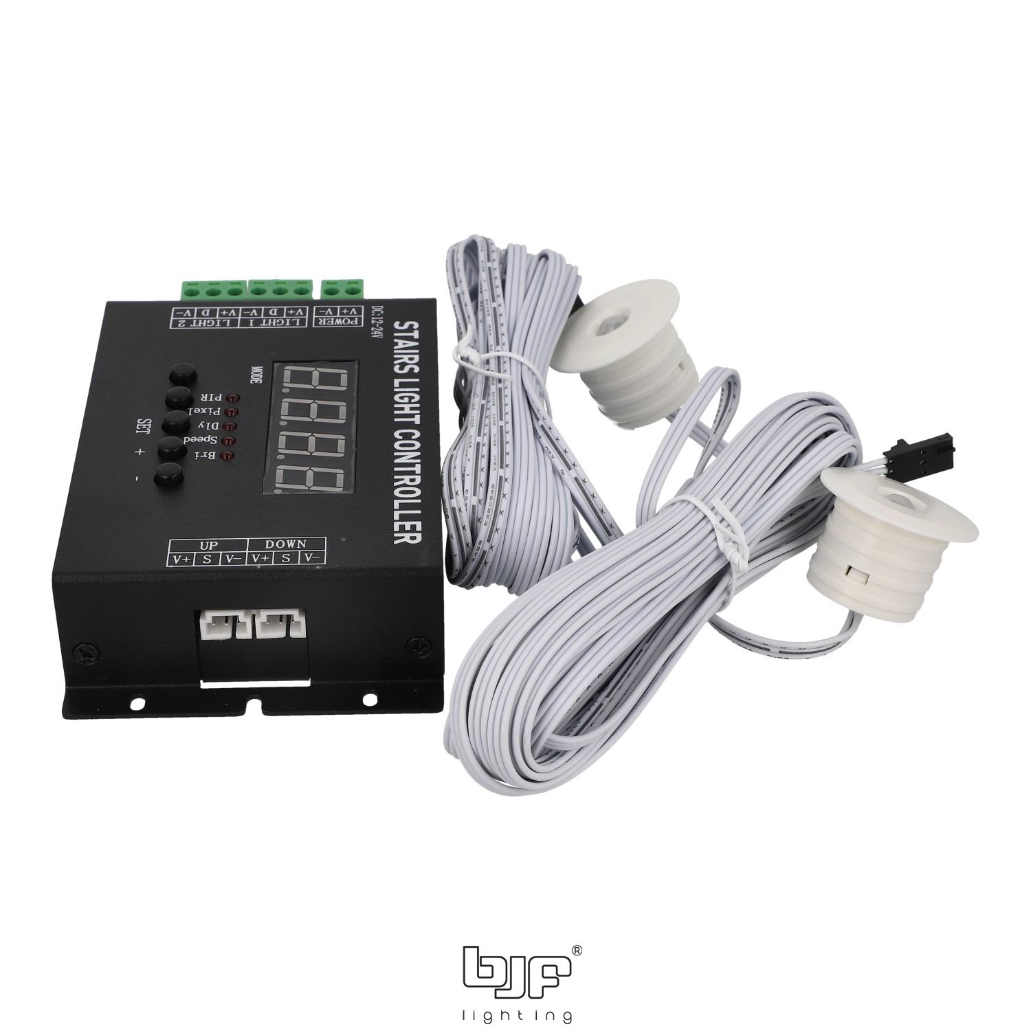 CONTROLADOR DE ESCALERA CON 2 DETECTORES DE PRESENCIA 3 Controlador Luces De Escalera 030-883+030-884