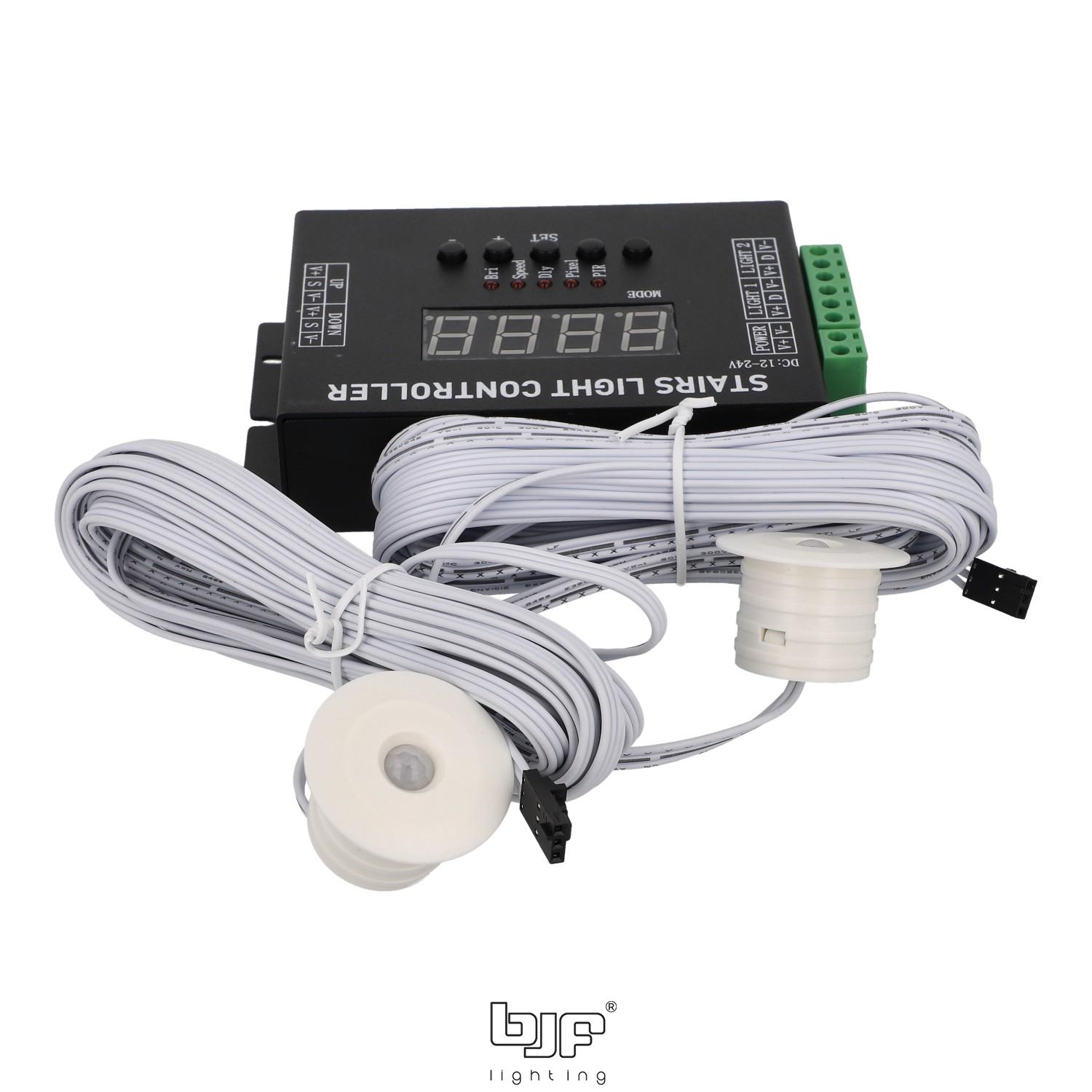 CONTROLADOR DE ESCALERA CON 2 DETECTORES DE PRESENCIA 2 Controlador Luces De Escalera 030-883+030-884
